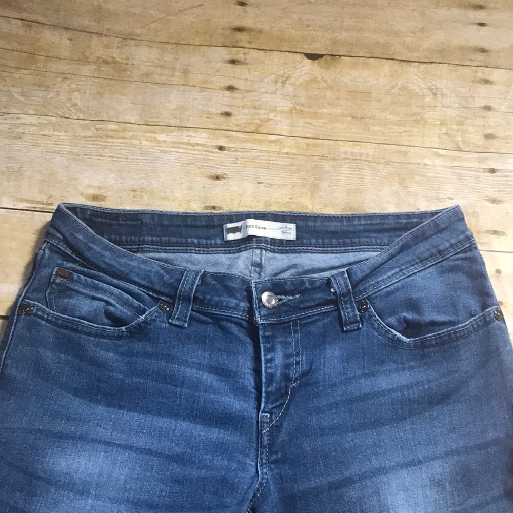 LEVIS JEANS - Picture 2 of 10